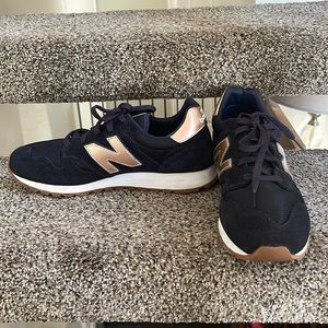 New balance navy blue and rose gold